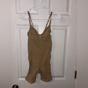 SKIMS Seamless Sculpt Mid Thigh Bodysuit XL